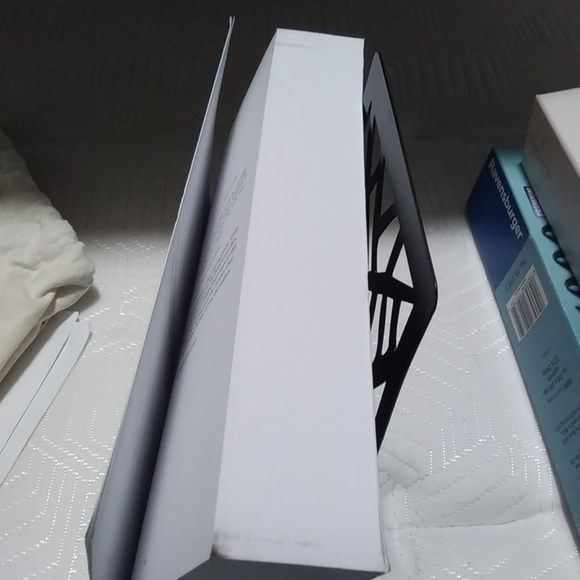 One More Step Anthology Colleen Hoover - Picture 4 of 4